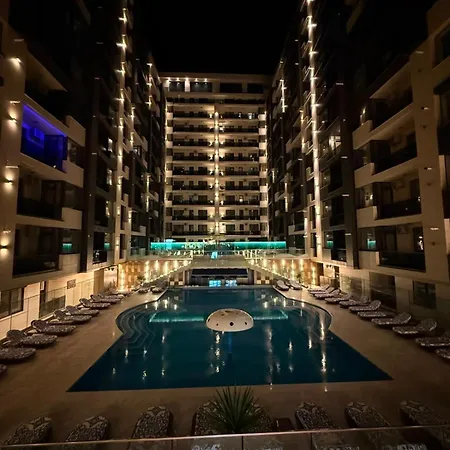 Daire Mamaia Azimuth Pool