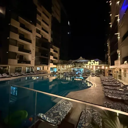 Mamaia Azimuth Pool * Navodari